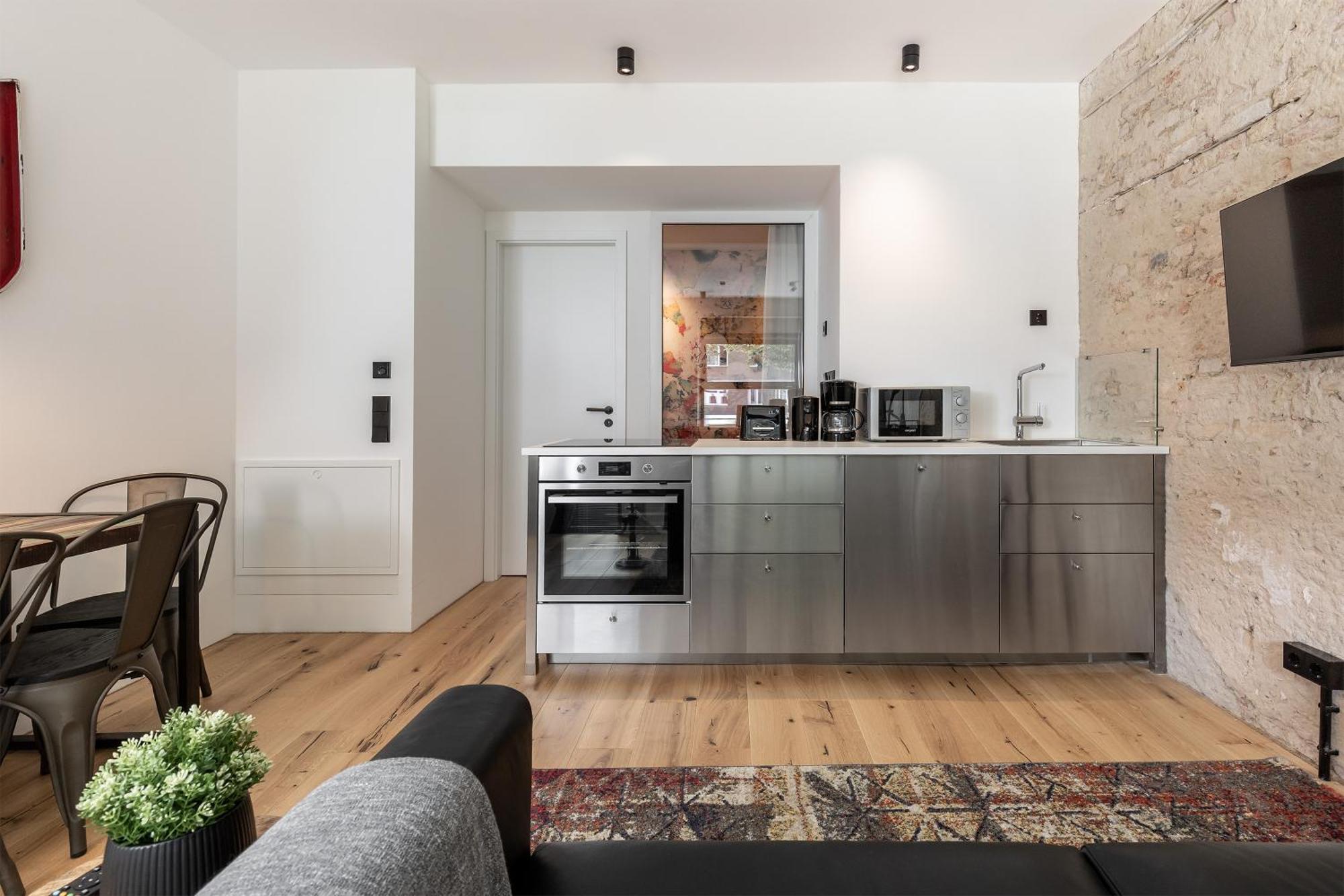 Coolest Apartment In Berlin, Easy Check-In, Industrial Style, Close To Center #3 Exterior photo